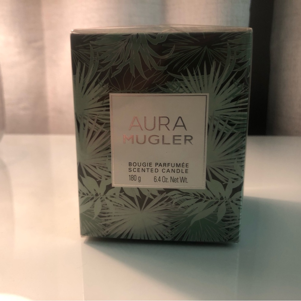 Mugler Aura Tropical Leaf Candle